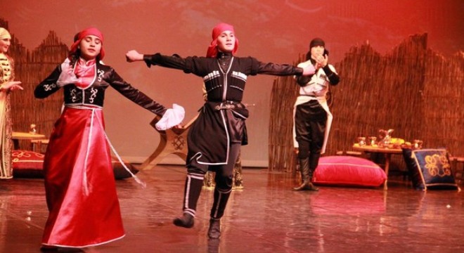  Nart Ateşi  Ankara da sahnelendi