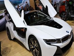 Shopping Fest’in büyük ödülü BMW i8