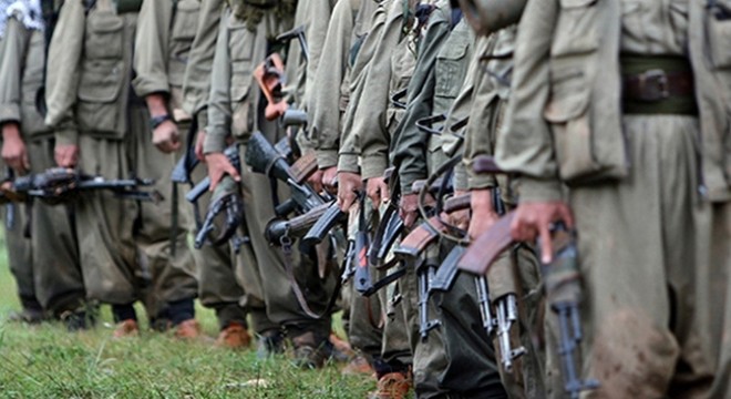 ABD ve İngilizler PKK kıyafeti giyiyor