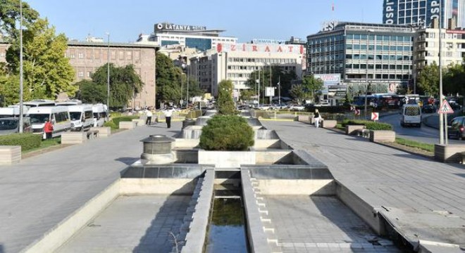 Atatürk Meydanı yenileniyor