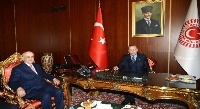 Cumhurbaşkanı Erdoğan, Meclis Başkanı Kahraman ve Başbakan Yıldırım ile bir araya geldi