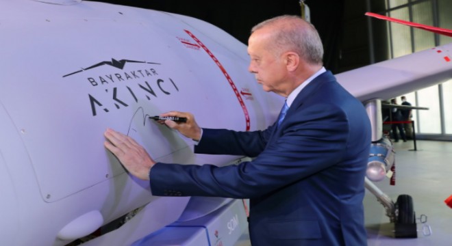 Cumhurbaşkanı Erdoğan, Baykar Akıncı TİHA Teslimat ve Kurs Bitirme Töreni ne katıldı