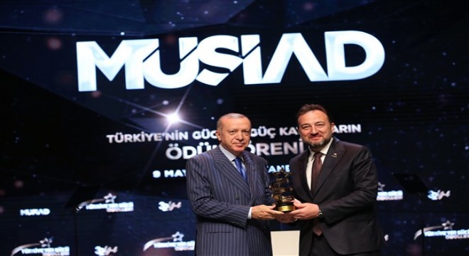 Cumhurbaşkanı Erdoğan a Türkiye’nin Gücü Özel Ödülü