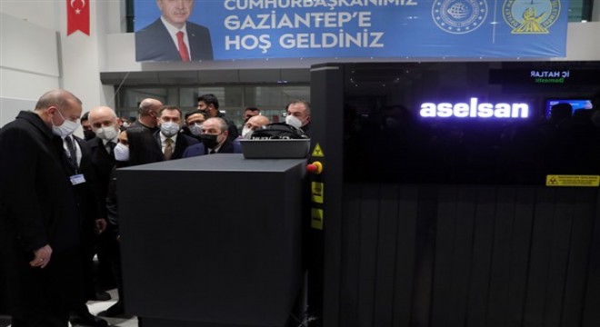 Cumhurbaşkanı Erdoğan yerli x-ray cihazı Arın’ı inceledi
