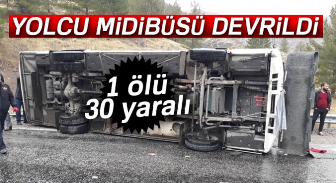 Elazığ-Diyarbakır yolunda midibüs devrildi: 1 ölü, 30 yaralı