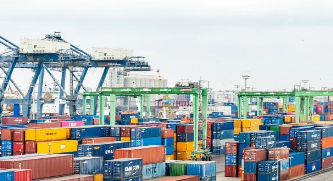 Ocak-Mayıs döneminde ihracat %20,4, ithalat %40,8 arttı