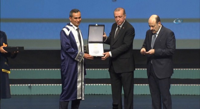 Ödülleri Cumhurbaşkanı Erdoğan verdi
