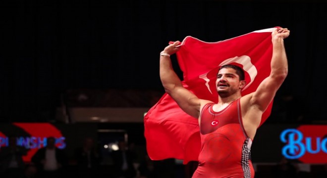 Taha Akgül 9. kez Avrupa şampiyonu