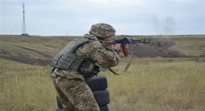 Ukrayna Silahlı Kuvvetleri ndeki kadın sayısı 62 bin 62 ye yükseldi