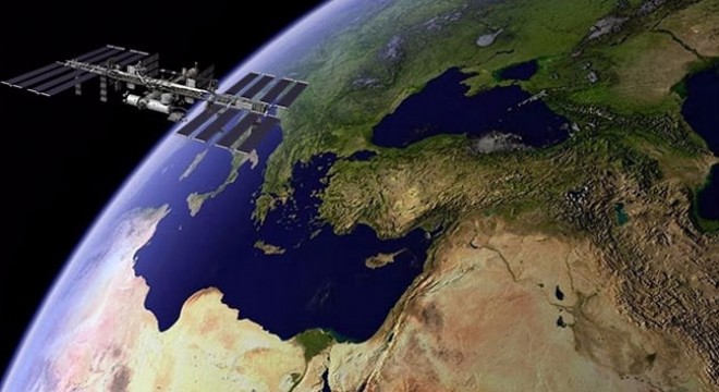 Uluslararası Uzay İstasyonu bu akşam Türkiye den görülebilecek!