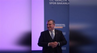 Bakan Bak'tan Beşiktaş Kulübü için tebrik mesajı