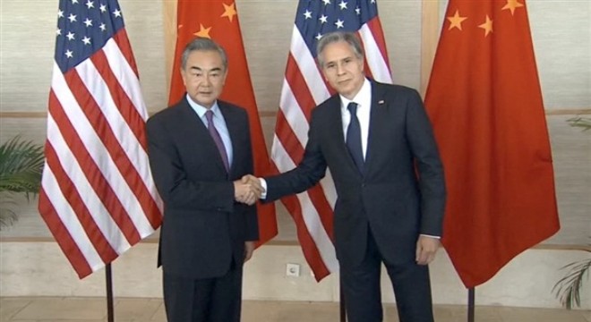 Çin ve ABD dışişleri bakanları bir araya geldi