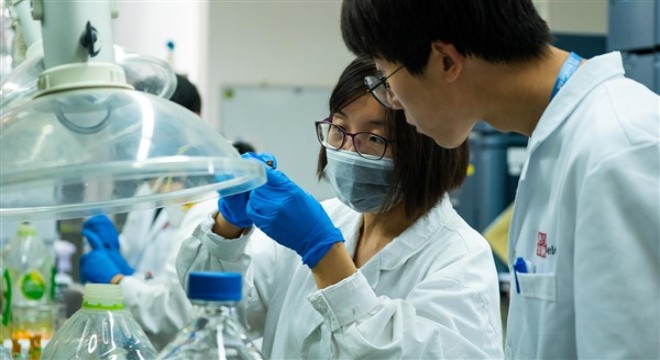 Çinli araştırmacılar, tiroid kanseri için yeni bir tedavi yöntemi geliştirdi