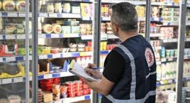 Bakanlıktan Gıda Denetimi: 2 Bin 345 Parti Ürün İfşa Edildi