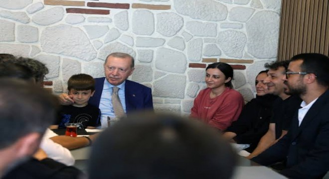 Cumhurbaşkanı Erdoğan dan Üsküdar da Esnaf Ziyareti