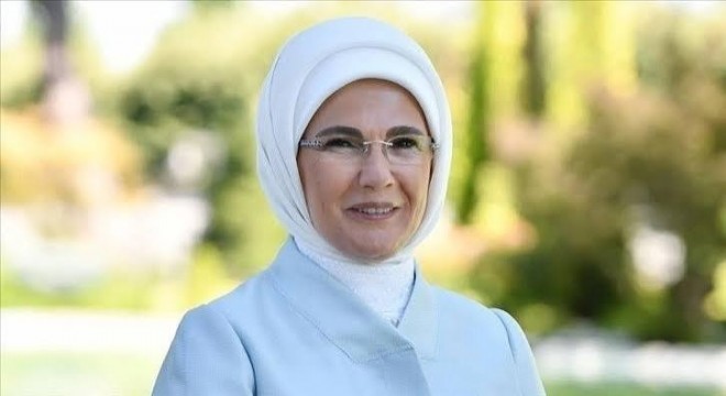 Emine Erdoğan: Mevlit Gecesi Gönüllerimizi İyilikte Buluştursun