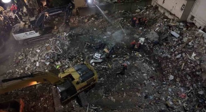 Maltepe deki bina çökmesinde can kaybı 5 e yükseldi