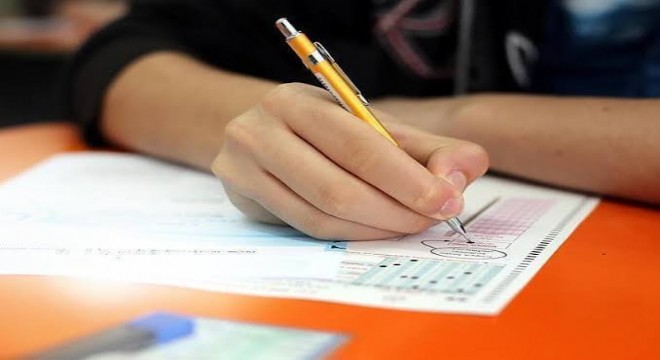 YKS Maratonu Başlıyor: 2,5 Milyon Aday Üniversite Hayali İçin Ter Dökecek